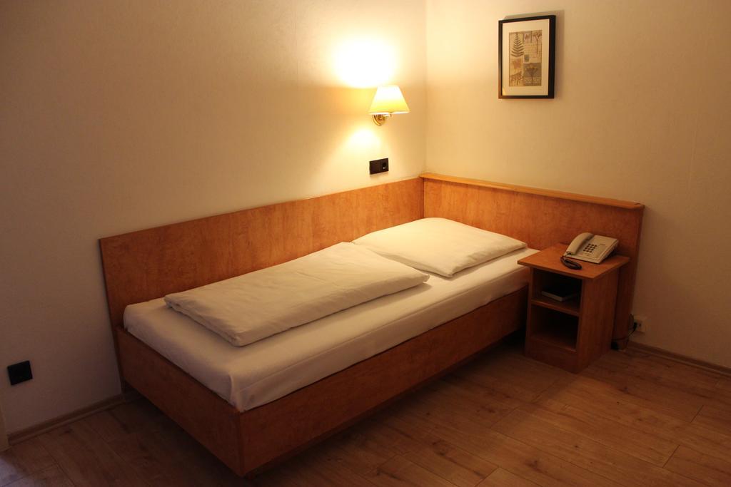 Hotel Gaya Bad Soden am Taunus Bilik gambar